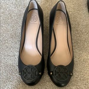 Tory Burch wedge pump 8 1/2